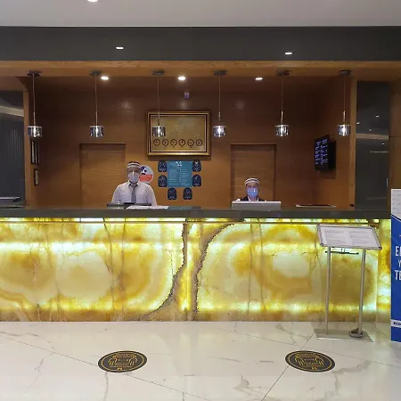 Hotel Akol 4*