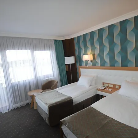 Akol Hotel 4*
