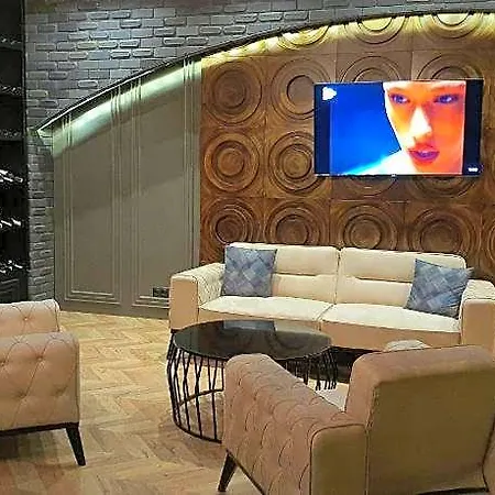 Akol Otel 4*