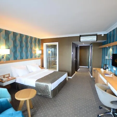 Hotel Akol 4*